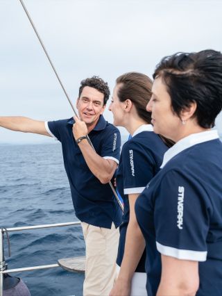 Když se potká nadčasový design s českou kvalitou. Polokošile z jemné bavlny, které si zamilujete na první dotek. 🤍...